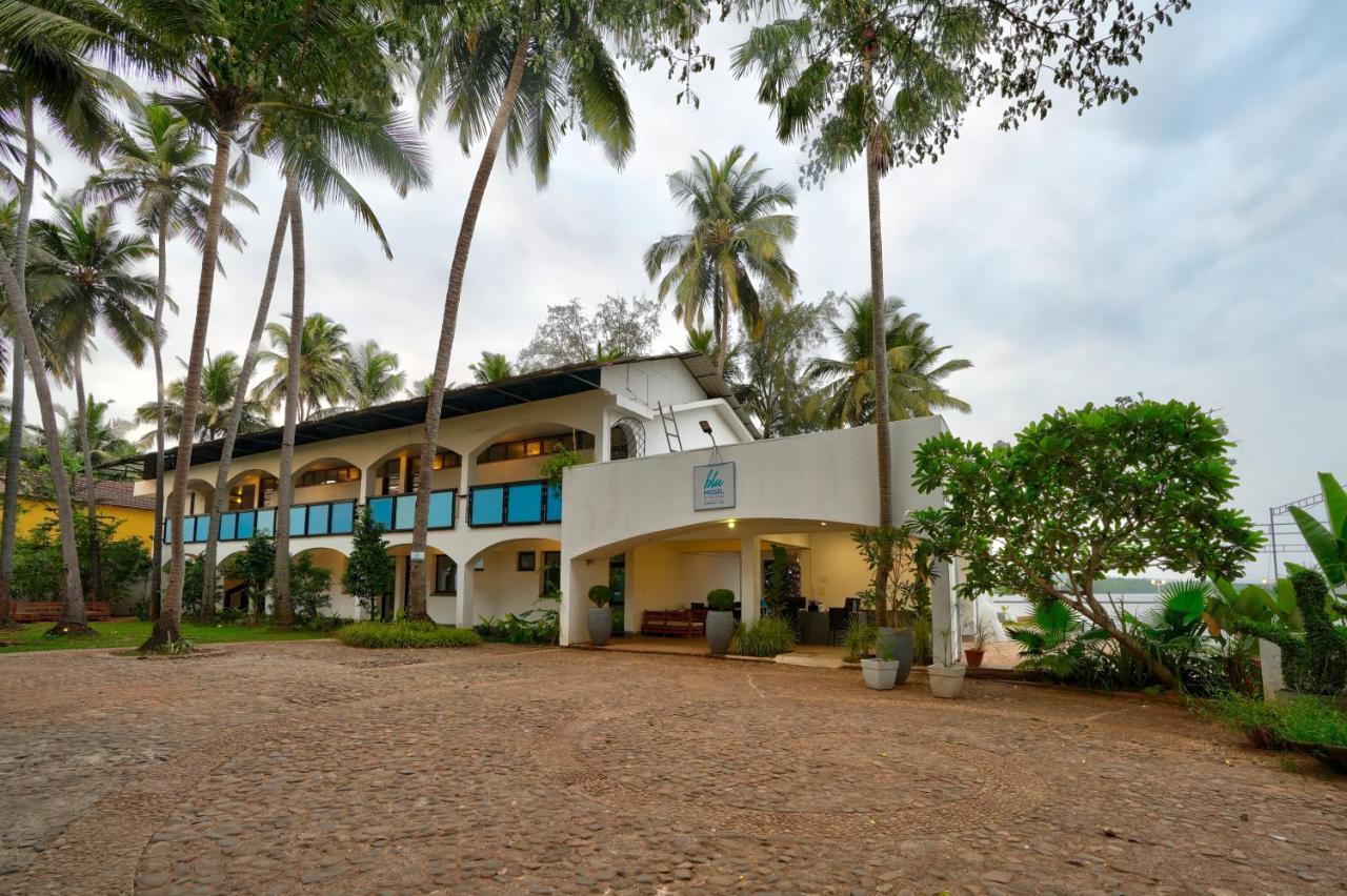 Blu Missel By The River Ribandar エクステリア 写真