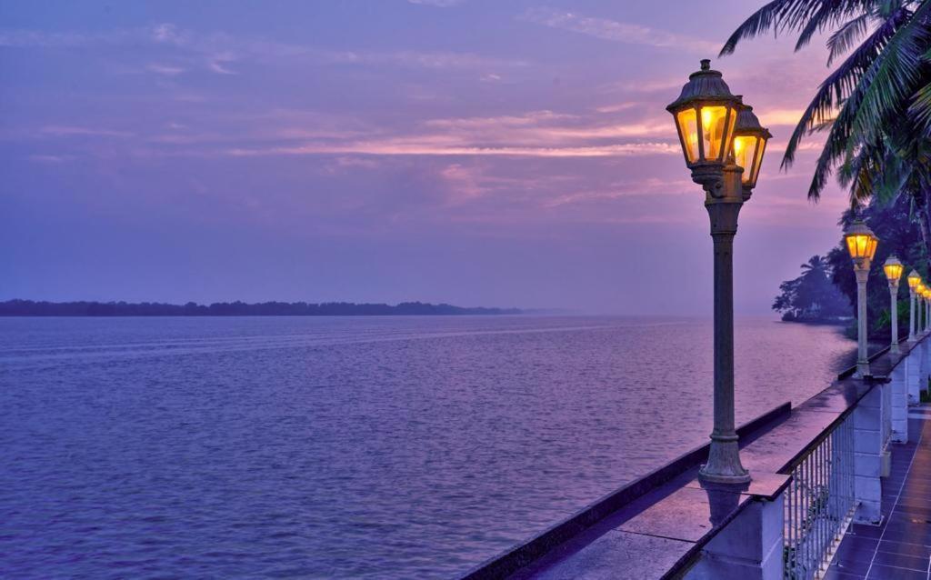 Blu Missel By The River Ribandar エクステリア 写真
